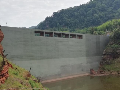 水库大坝加固